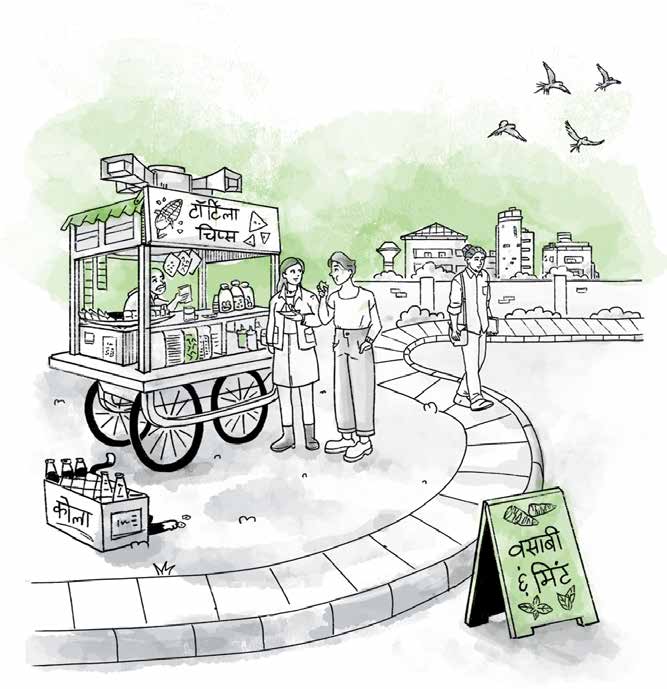 A snack cart and everyday life on an Indian street
